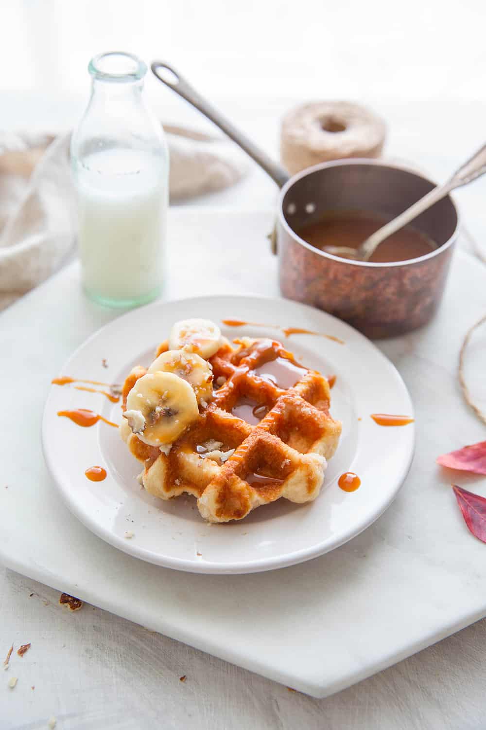 Gaufres liégeoise, bananes et caramel beurre salé