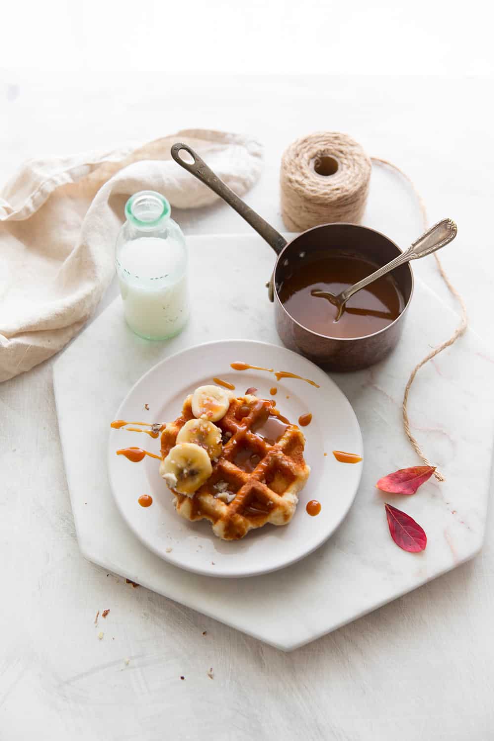 Gaufres liégeoise, bananes et caramel beurre salé