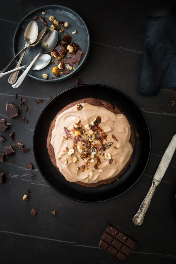 Gâteau chocolat praliné vu de haut