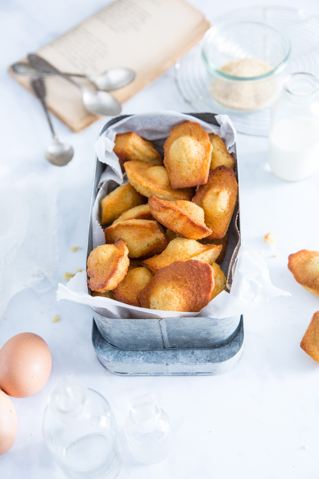 Comment avoir une jolie bosse sur ses madeleines - Studio Demi Sel